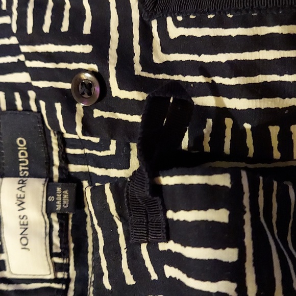 Top - Picture 6 of 6